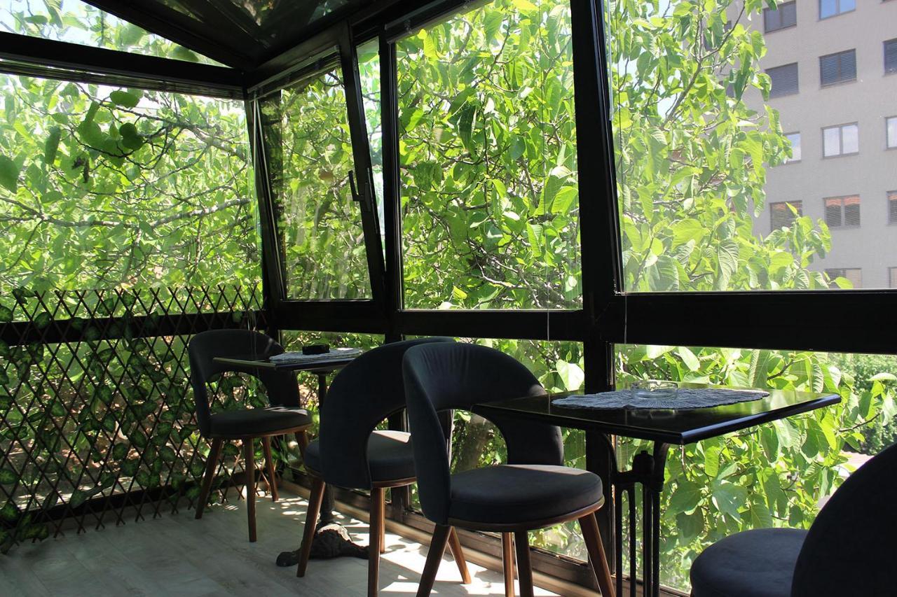 Hostel 42 Skopje Ngoại thất bức ảnh