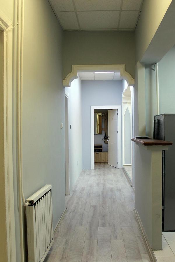 Hostel 42 Skopje Ngoại thất bức ảnh