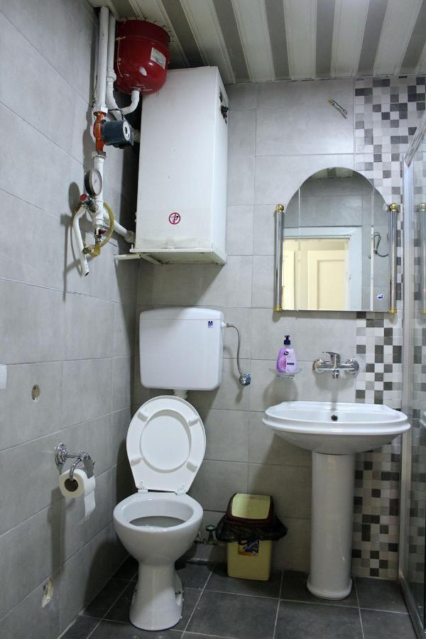 Hostel 42 Skopje Ngoại thất bức ảnh