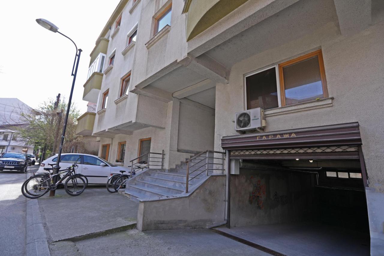 Hostel 42 Skopje Ngoại thất bức ảnh