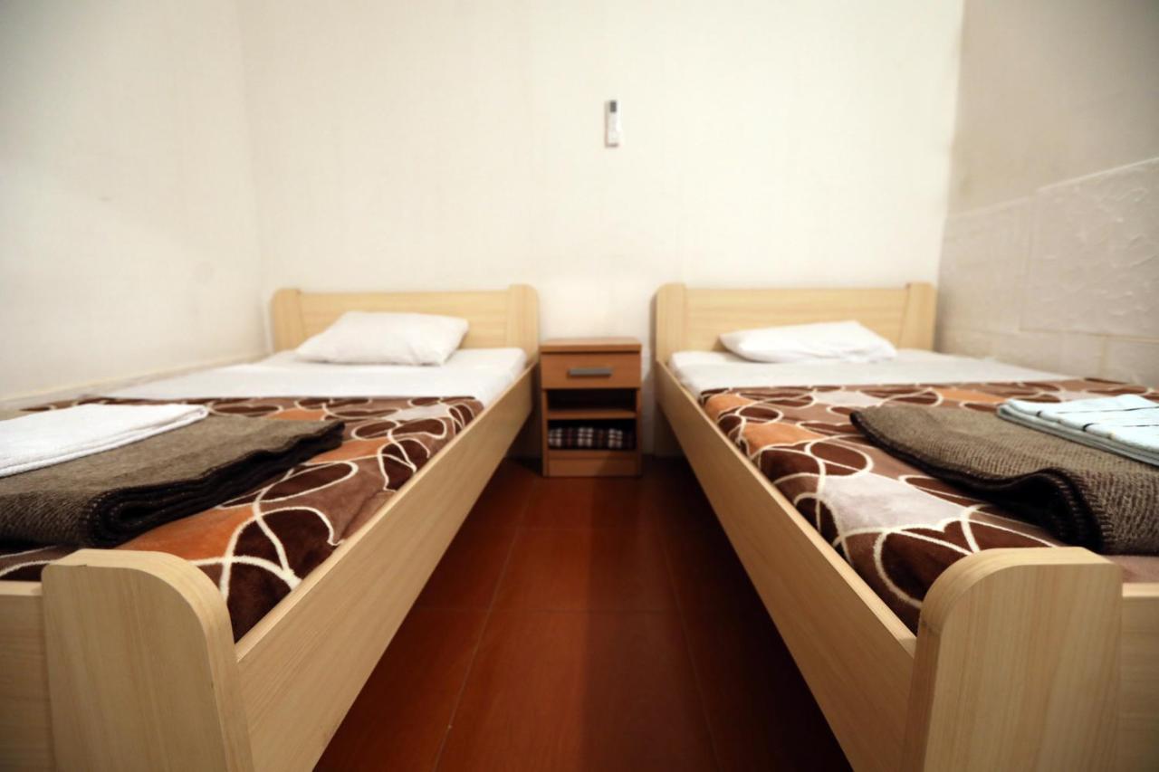 Hostel 42 Skopje Ngoại thất bức ảnh