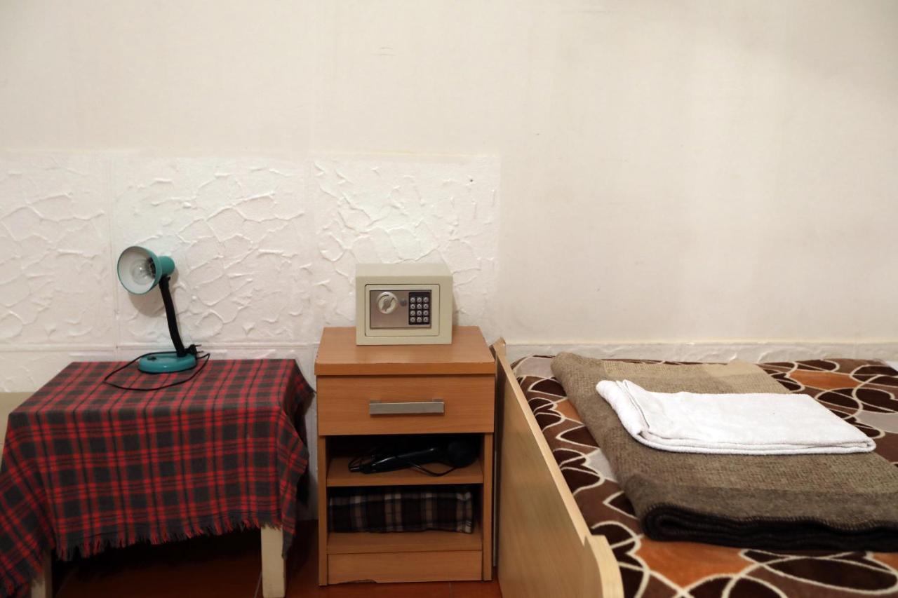 Hostel 42 Skopje Ngoại thất bức ảnh