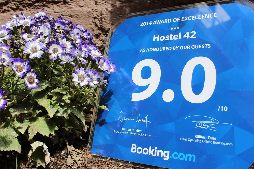Hostel 42 Skopje Ngoại thất bức ảnh